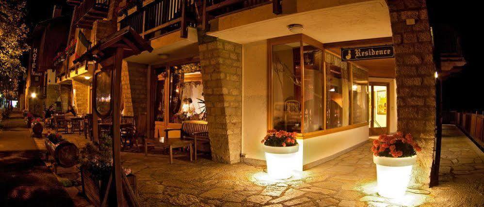 Residence Le Grand Chalet Courmayeur Buitenkant foto
